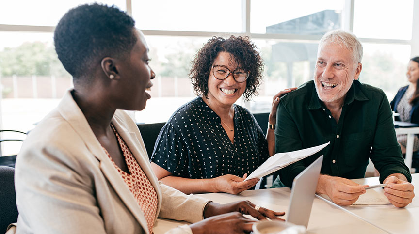 People discussing senior executive development and senior leadership team development with the Center for Creative Leadership (CCL)